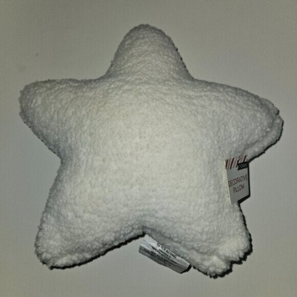 White Star Sherpa Decorative Pillow Plush Throw Decor 14" Wide w/Tag NEVER USED - Picture 1 of 9